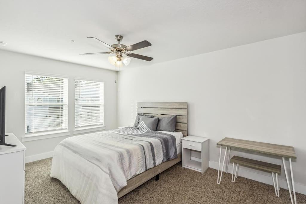 Luxury Townhome Near Downtown And Pensacola Beach Buitenkant foto