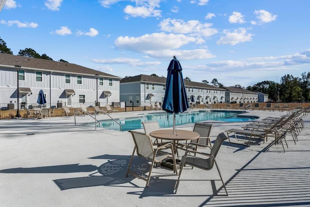 Luxury Townhome Near Downtown And Pensacola Beach Buitenkant foto
